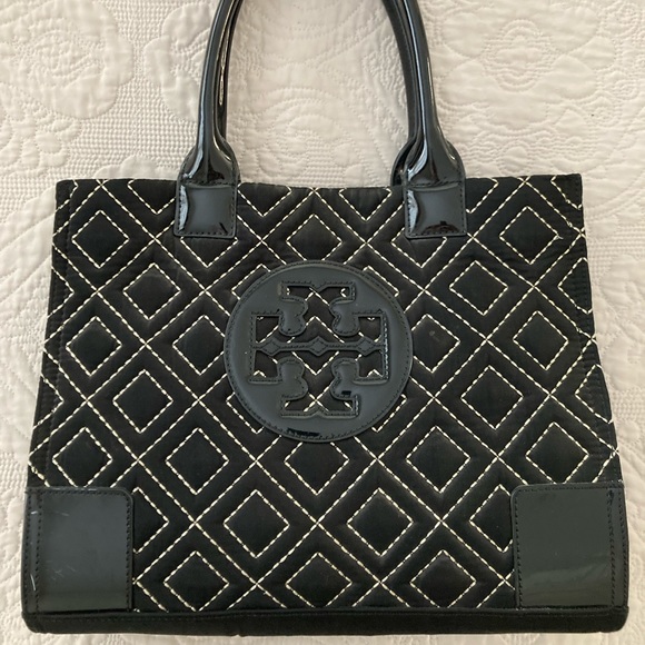 Tory Burch Handbags - Tory Burch Quilted Ella Tote Bag